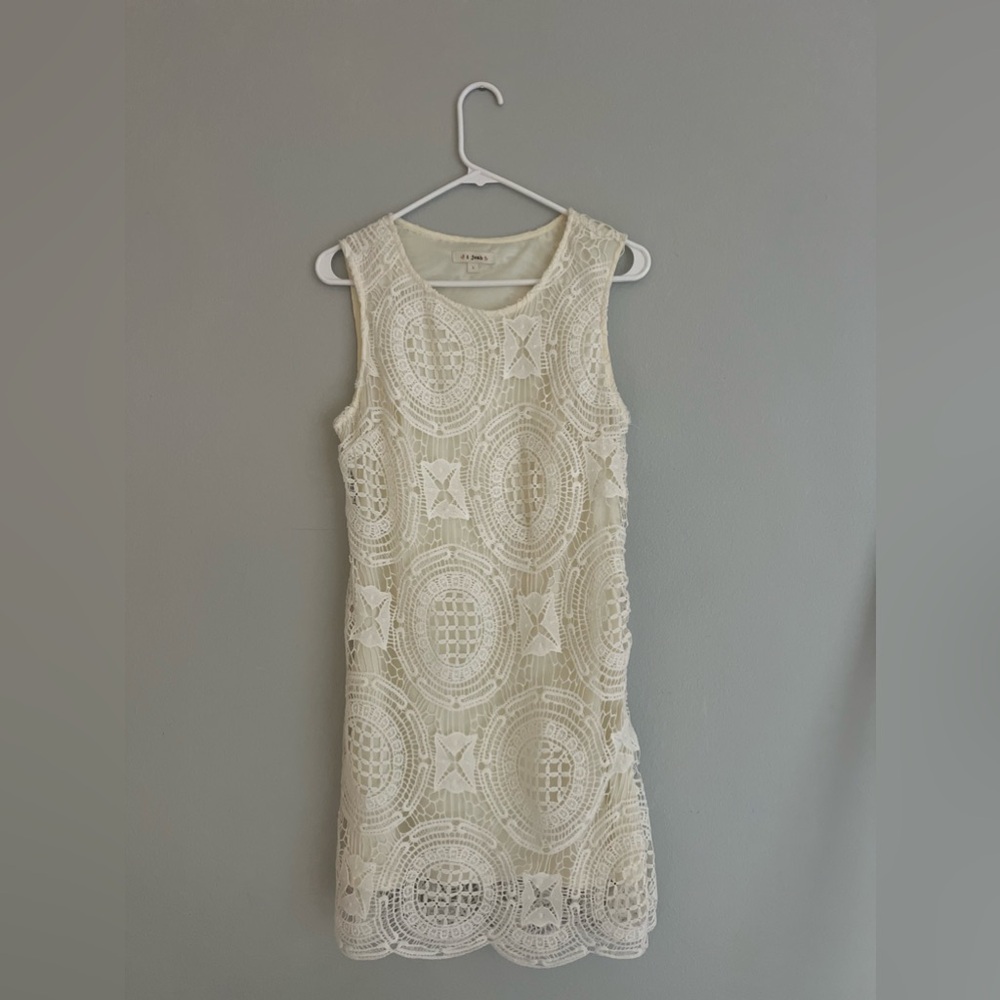 White lace summer dress